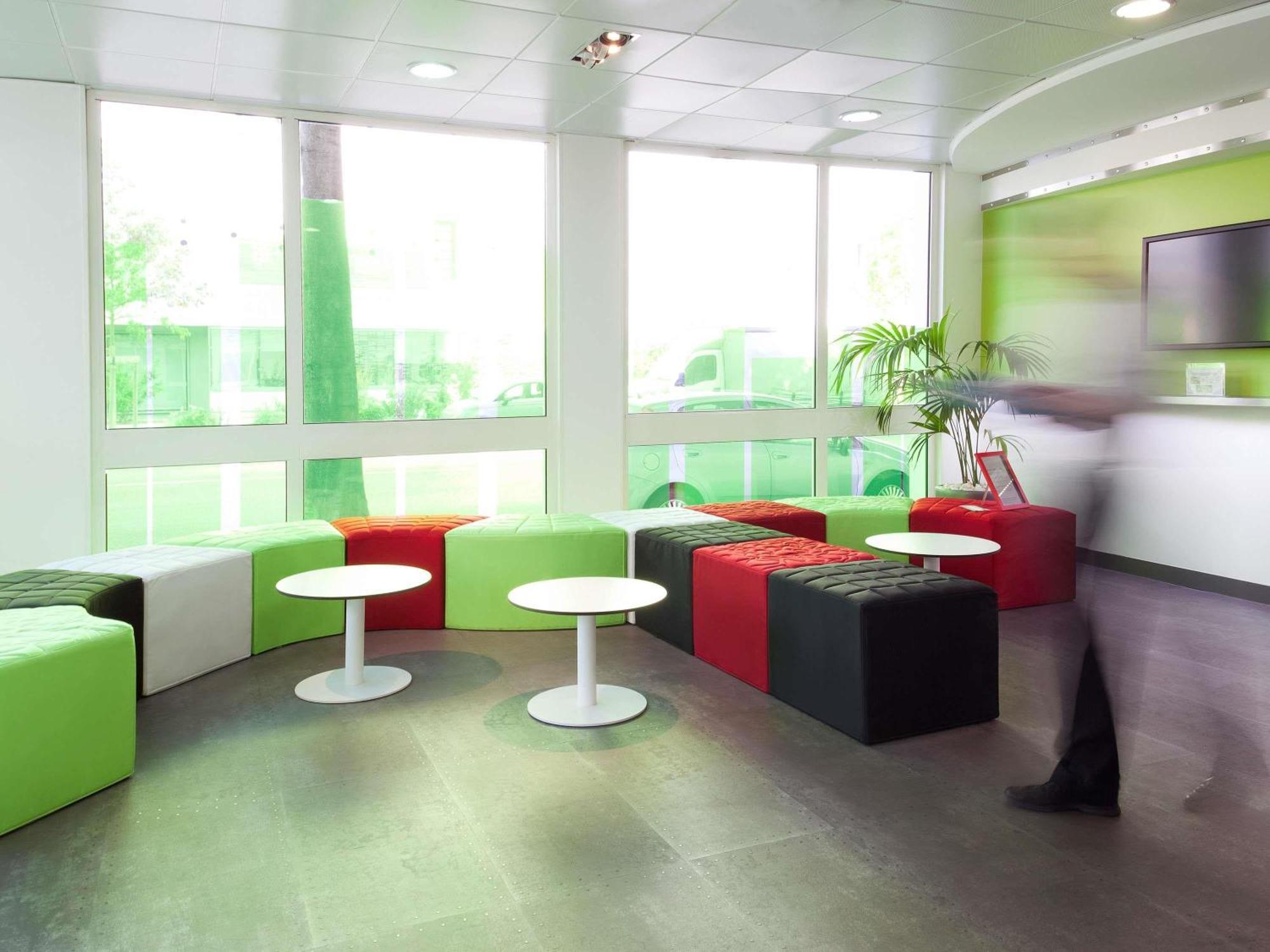Ibis Styles Lyon Villeurbanne Parc De La Tete D'Or Экстерьер фото