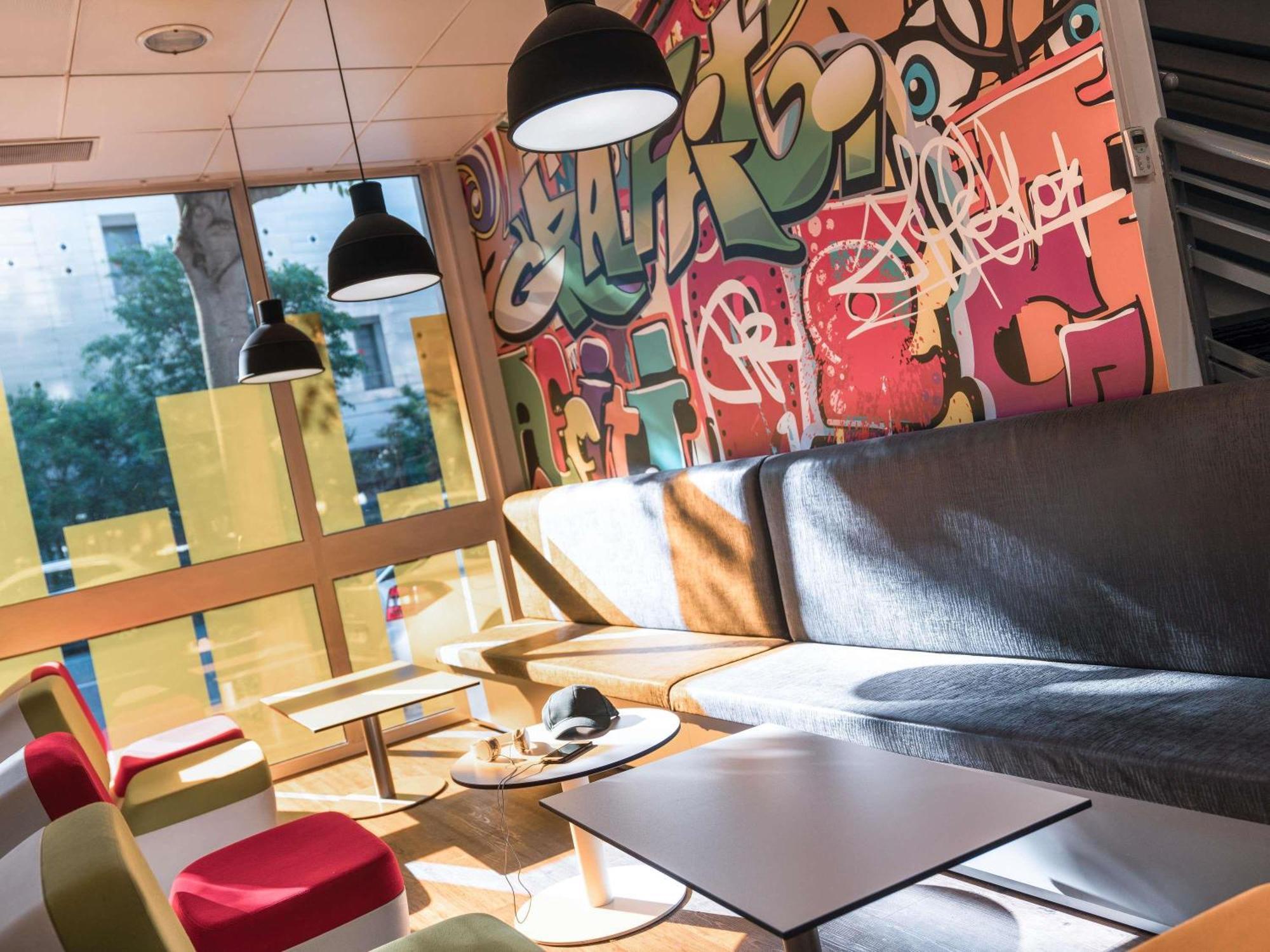 Ibis Styles Lyon Villeurbanne Parc De La Tete D'Or Экстерьер фото