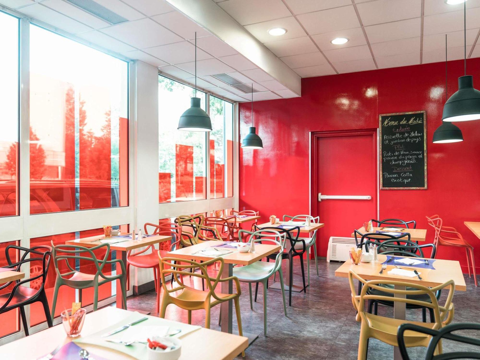 Ibis Styles Lyon Villeurbanne Parc De La Tete D'Or Экстерьер фото